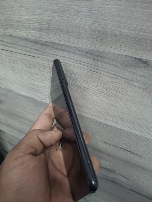 Samsung S21+  8/128gb