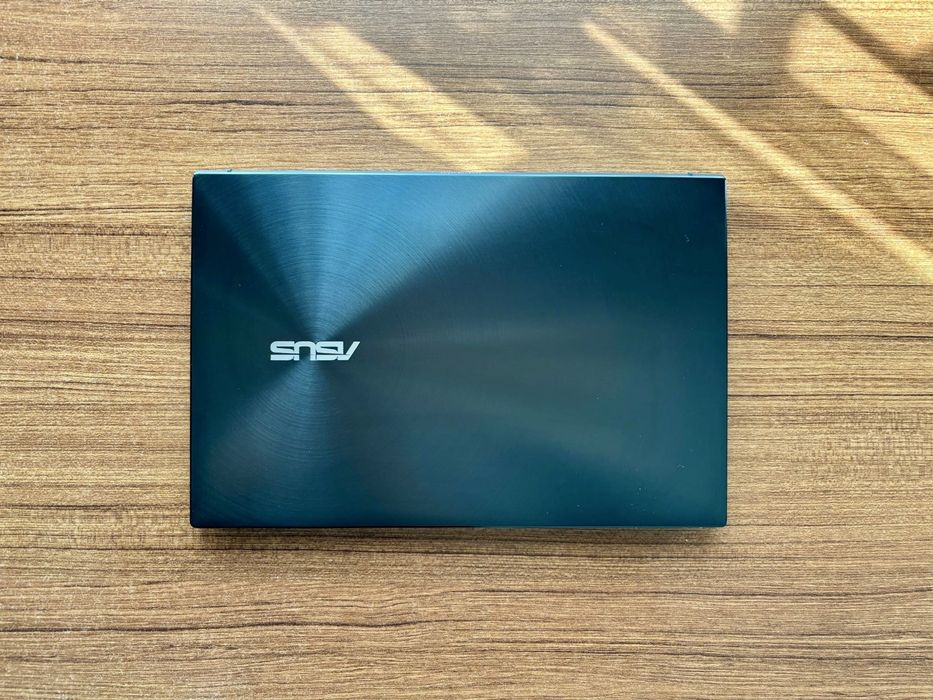 Laptop Asus Zenbook 13 OLED