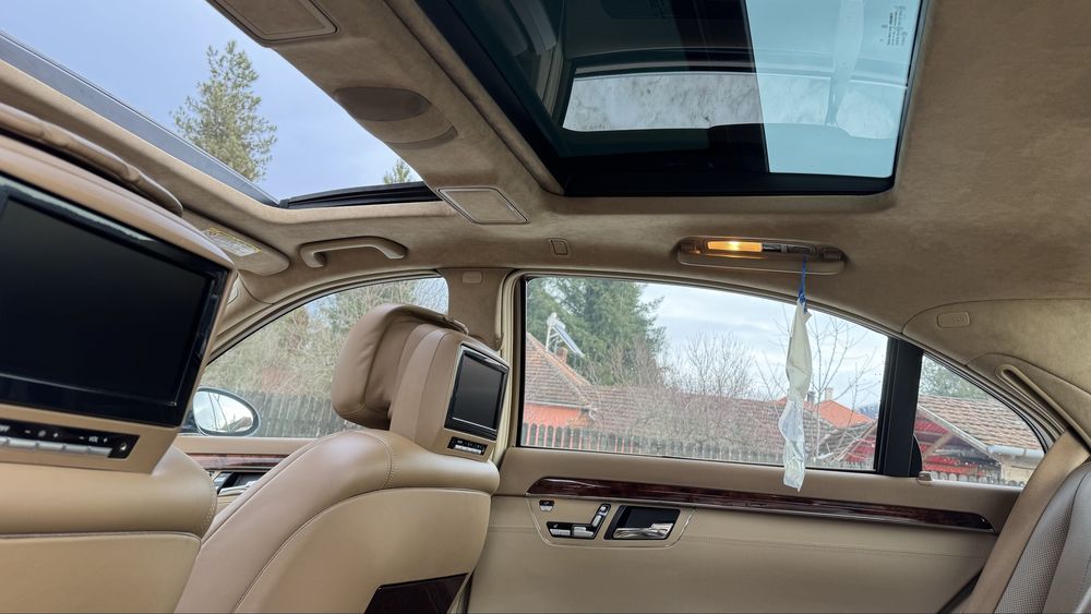 Mercedes W221 S-Class Long 4Matic AMG