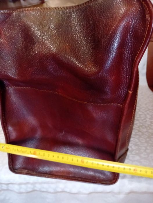 Genți vintage din piele