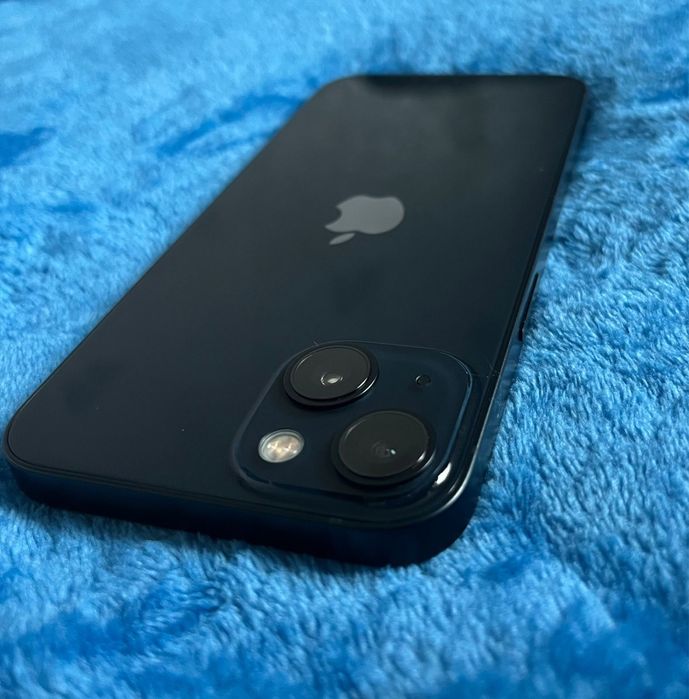 Продам iphone 13