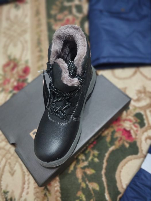 Спецовка и ботинка