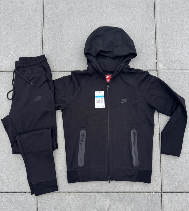 Trening Nike Tech Negru