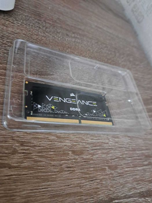 Memorie RAM 16GB DDR4, Laptop