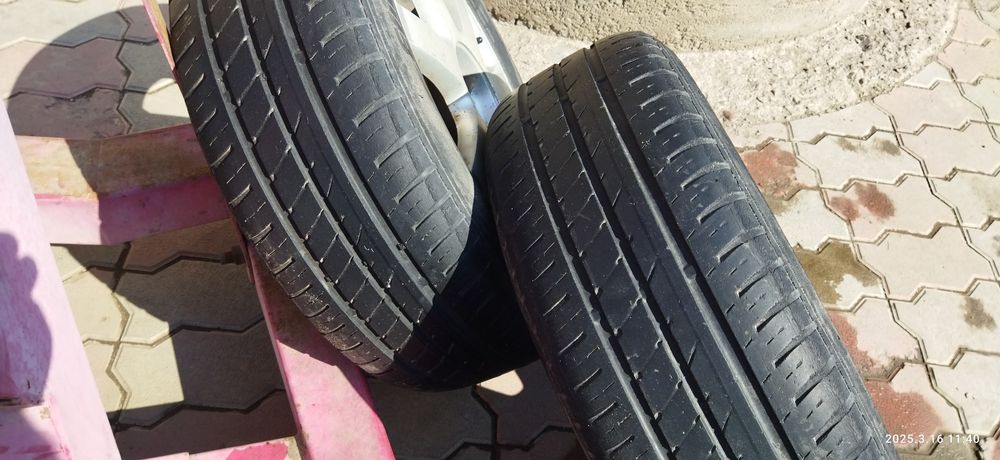Продам резину на автомобиль