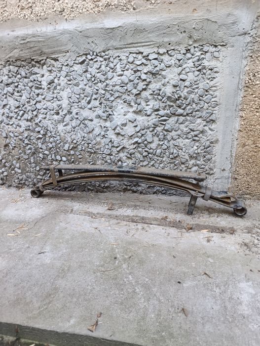 Рессоры б/у на хаес