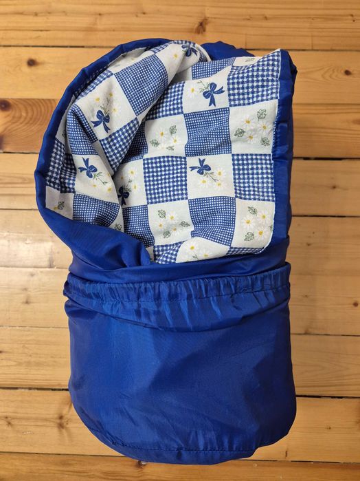 Палатка Vango, спални чували, помпа, дюшеци