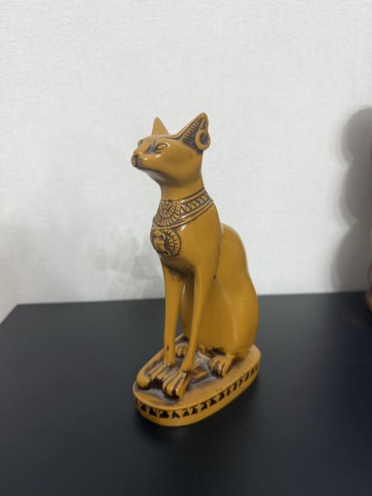 Продам! Статуэтка из натурального камня