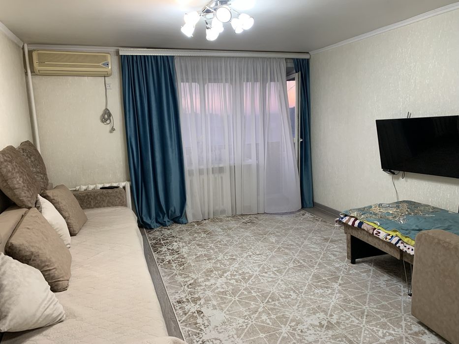 Продам 3-х на Крылова!