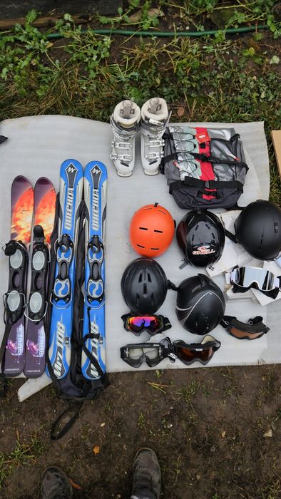 Skiuri. Casca  clapari ochelari , salomon  atomic volkl