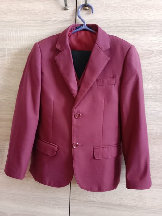 Школьная форма бордовая