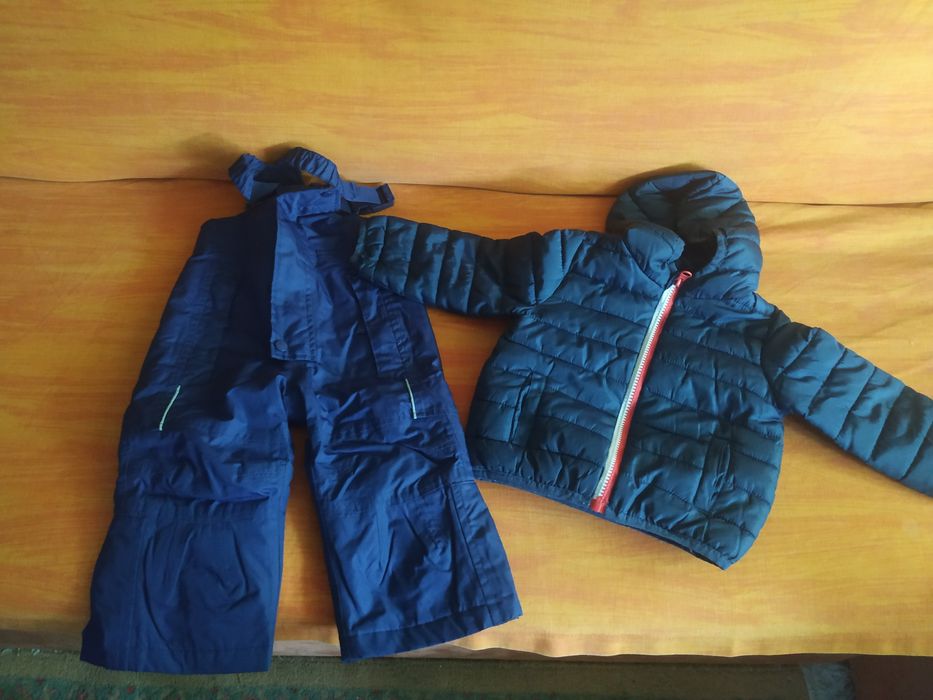 Vând geci de vânt,salopete 86-98