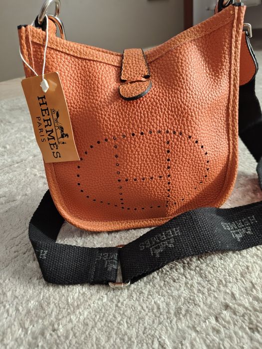 Geantă damă tip poștaș