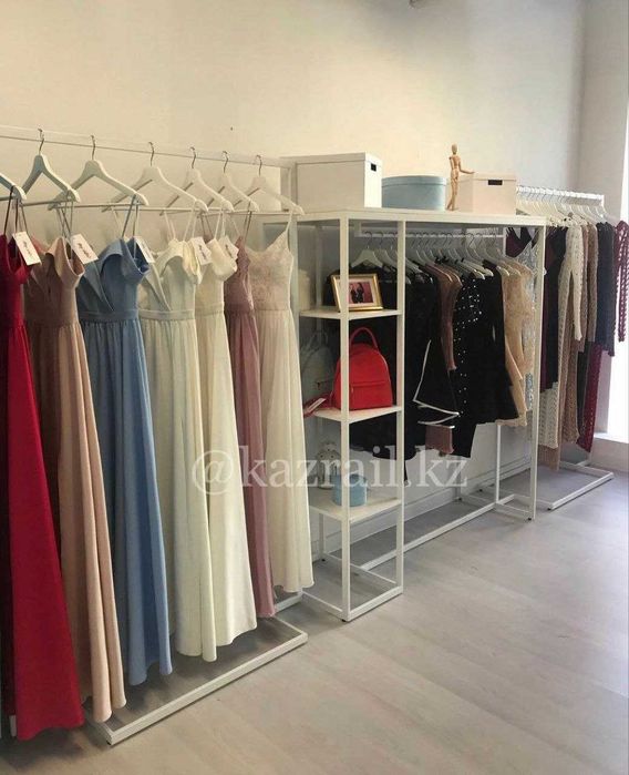 Вешала, Рейлы, Выставочные Стеллажи и другое под заказ