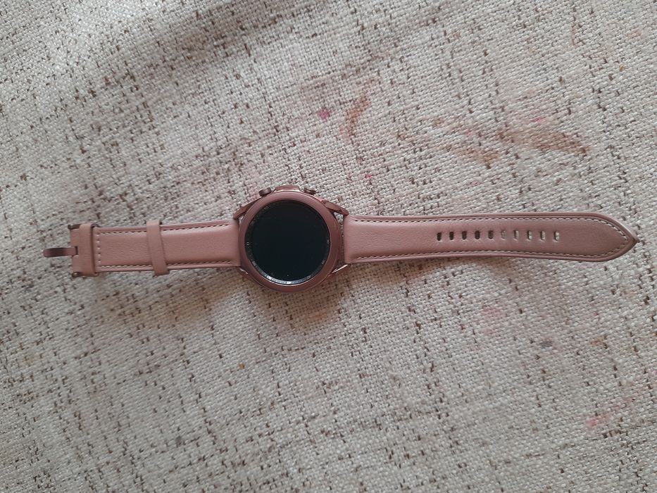 сма́ртчасы самсунг продам