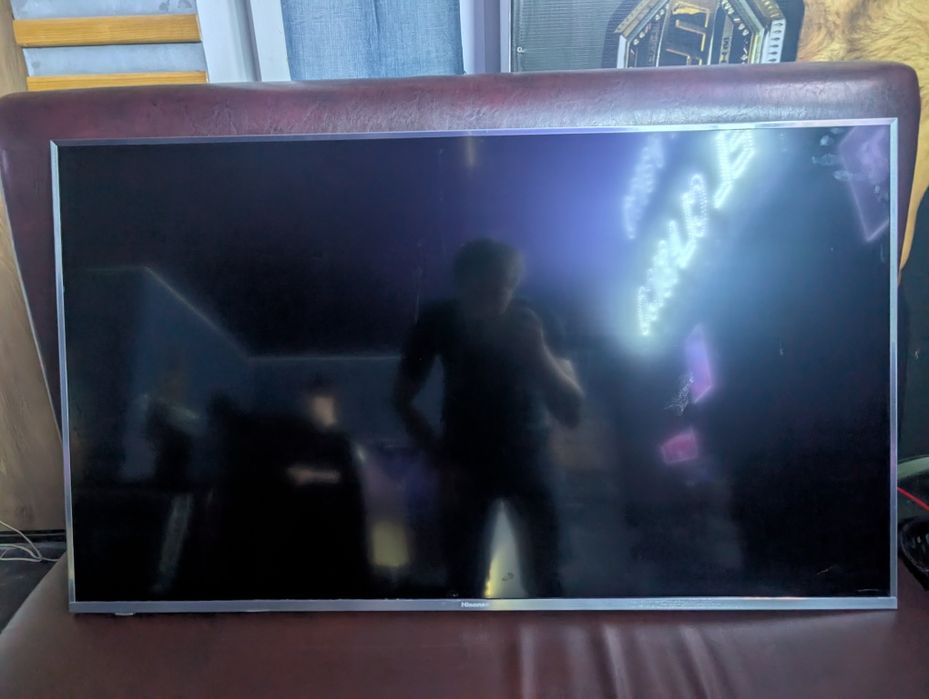 Hisense (Н50A6500) телевизор
