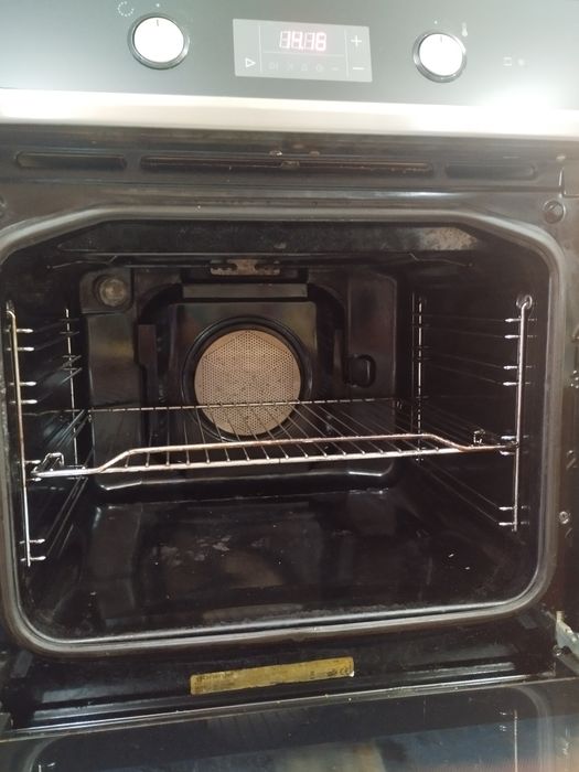 Продавам фурна за вграждане Gorenje BO 7310 BX