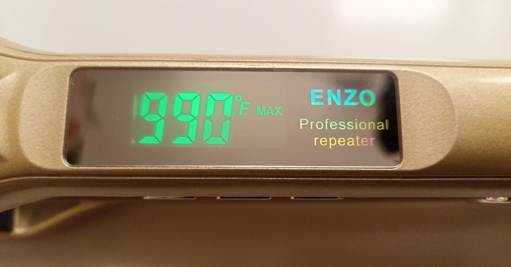 Продам утюжок Enzo Original