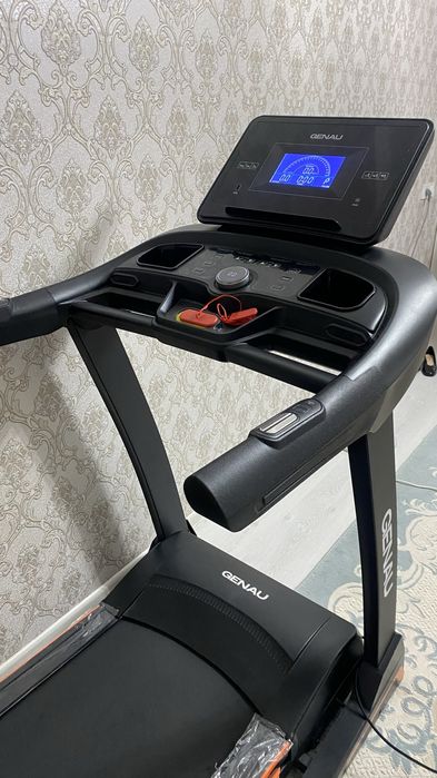 Беговая дорожка GENAU