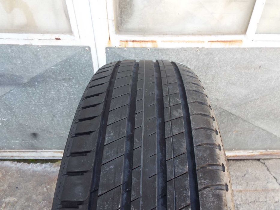 vand o singura anvelopa de vara 235/65/17 michelin latitude sport3