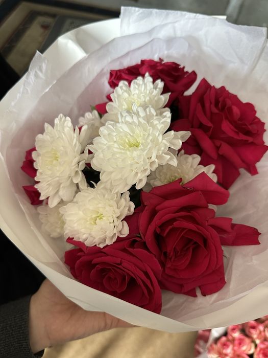 цветы елу бір гүлдер свежий