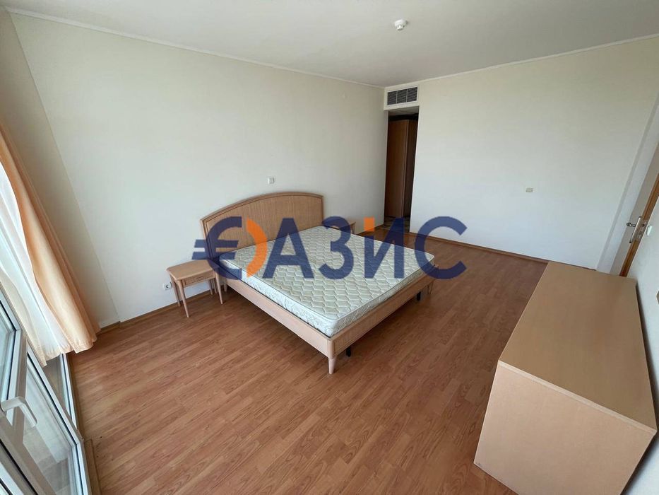 Продава се Двустаен апартамент в к.к. Слънчев бряг - 96 кв.м за 419 €/кв.м - Снимка #12