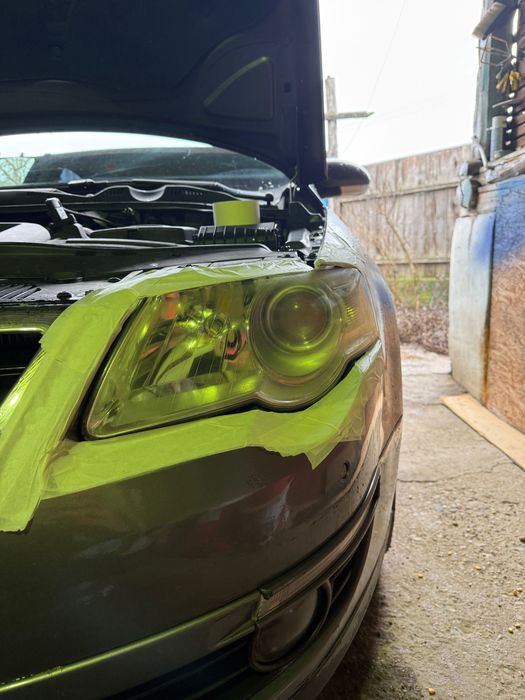 Polish prin polimerizare (faruri/stopuri)