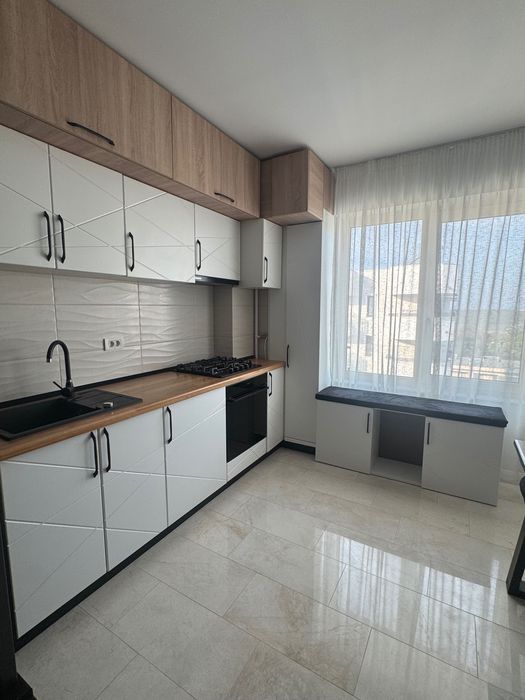 INCHIRIERE Apartament premium - ROYAL TOWN - Iasi — fotografia 1