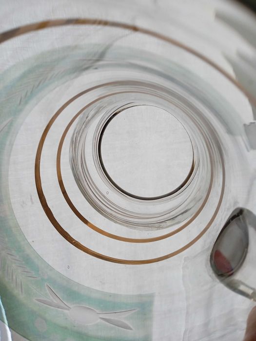 Кана за напитки антик гравиране позлата