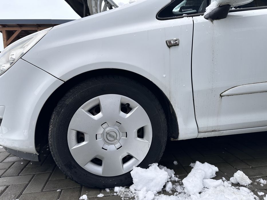 Dezmembrez Opel Corsa D 1.3cdti 2008