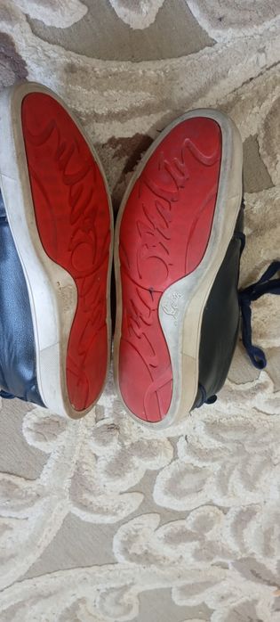 Лабутены по дёшевой цене 38размера