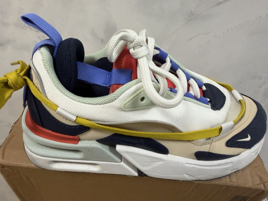 Дамски маратонки nike air max furyosa