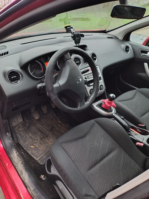 Пежо 308-1,6 дизел 2008