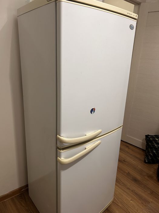 Холодильник в хорошем состоянии