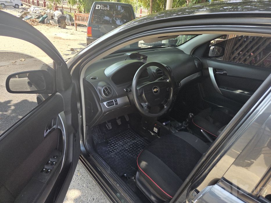 Авто нексия срочно