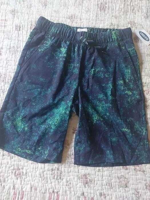 Очень тонкие шорты бренда OLD NAVY на 10 лет