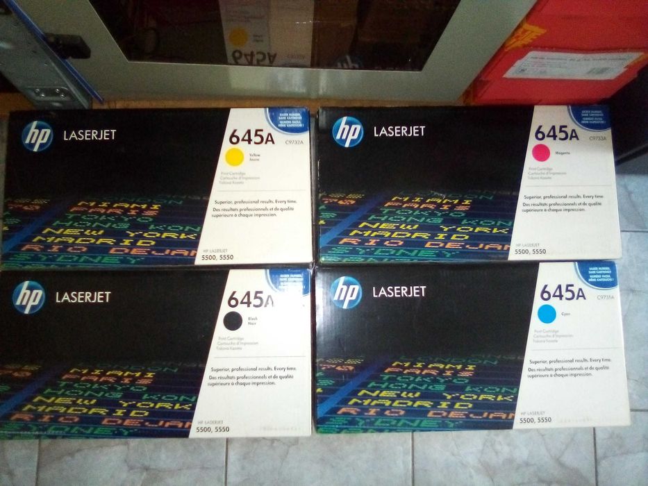 TONER LASER pentru HP 5500, 5550 (NOI sigilate 4 buc.)