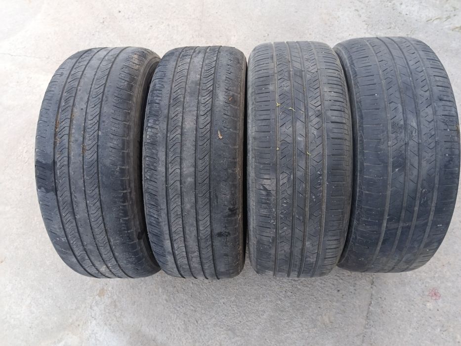 Балон,  Шина 215/55/17