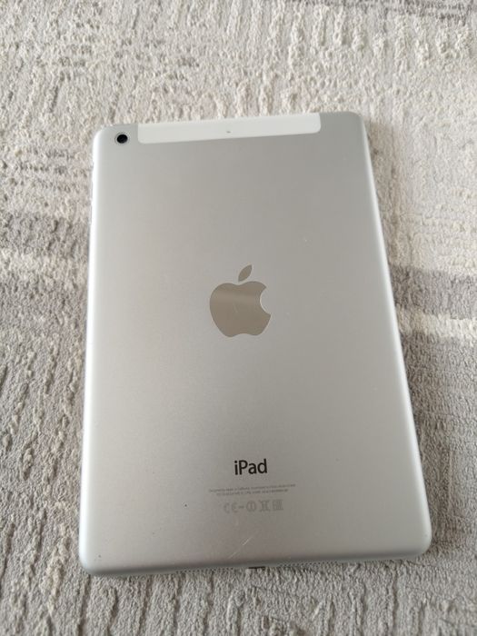 iPad mini 2 Wi-Fi + Cellular 16GB Silver