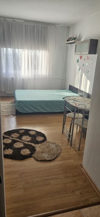 Garsoniera de inchiriat