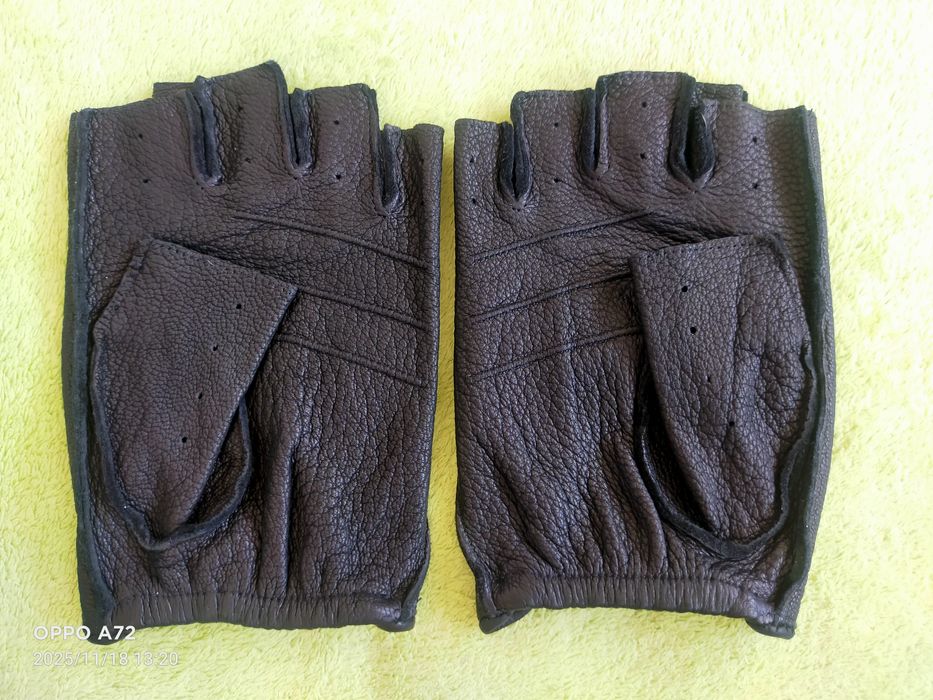 Продам Мужские кофты .Брендовые б