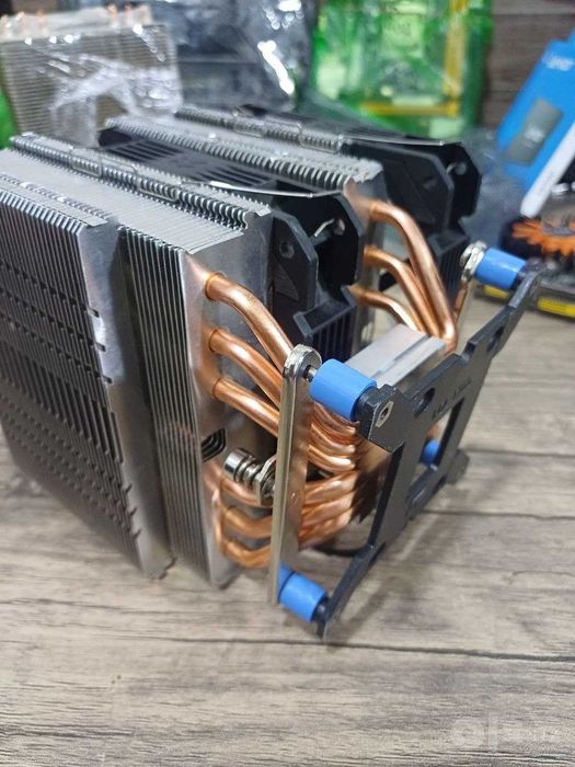 Радиатор процессора (кулер), с 2 RGB вентиляторами. 6 трубок. LGA1700