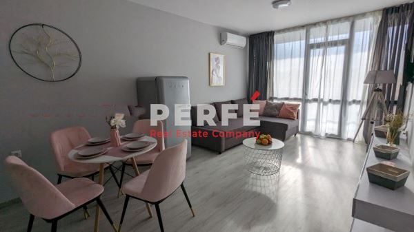 Продава се Двустаен апартамент в Свети Влас - 61 кв.м за 1460 €/кв.м - Снимка #3