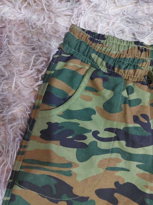 Штаны спортивные на 10-11 лет