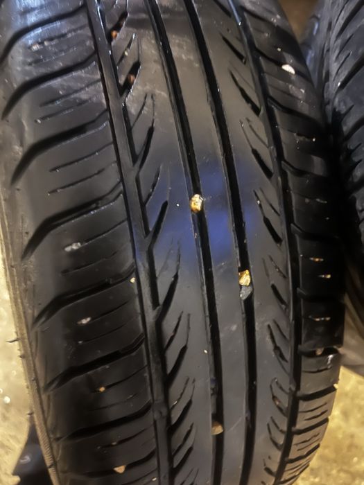 Продам летние шины с дисками