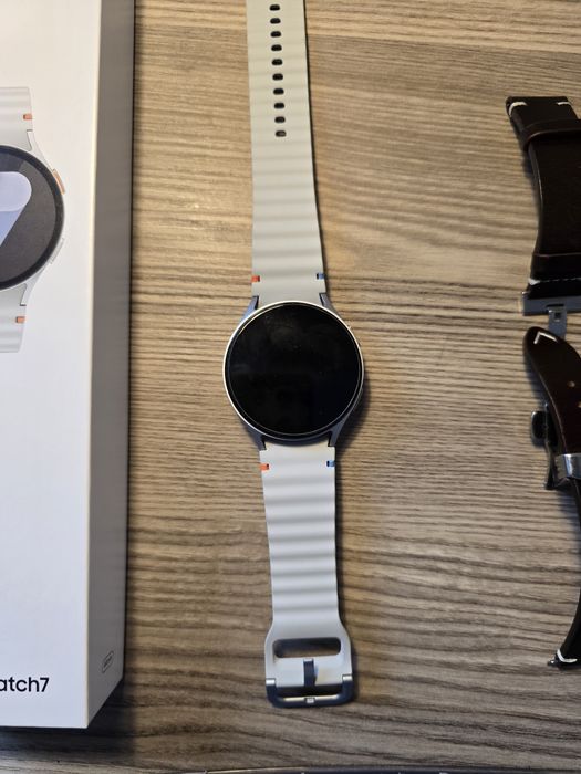 Samsung watch 7 simplu