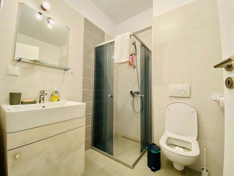 Inchiriez garsoniera regim hotelier  Militari Lujerului