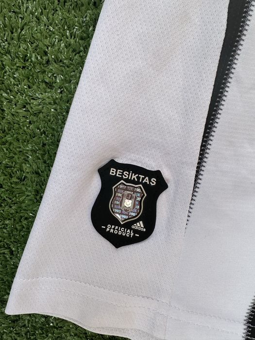Тениска на Бешикташ / Beşiktaş 2013-14 Home