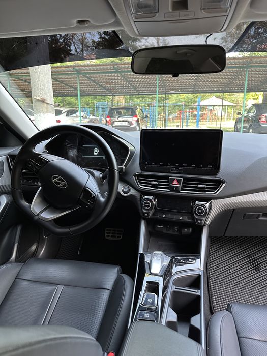 Электромобиль Hyundai lafesta vozmojen obmen na malibu premier