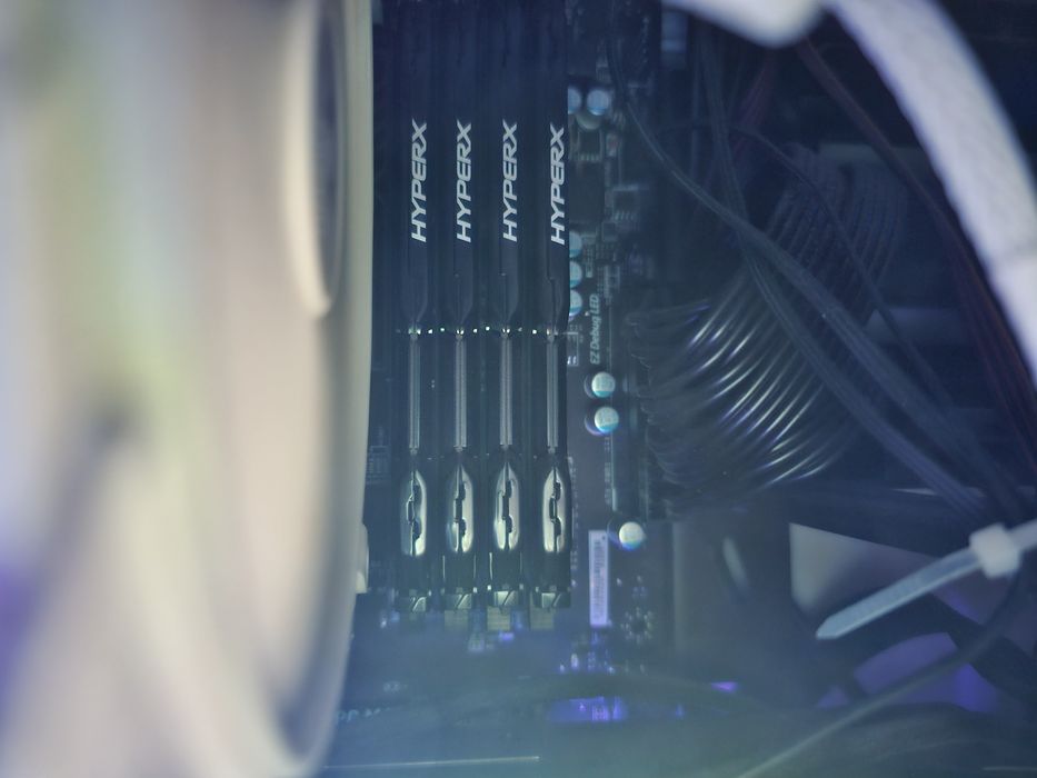 Memorie HyperX Fury Black 16GB DDR4 2400MHz CL15